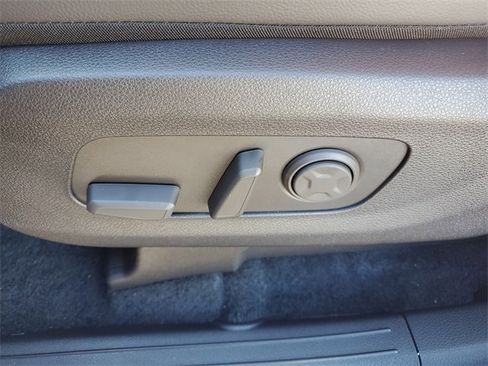 New 2026 Kia Carnival SX Prestige image 25