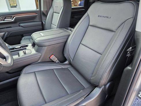 New 2026 GMC Sierra 2500 Denali w/ Denali Reserve Package AWD/4WD image 22