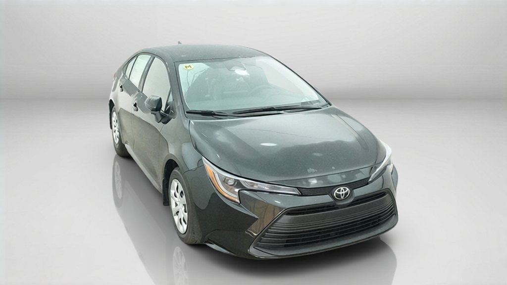 New 2027 Toyota Corolla LE FWD image 4
