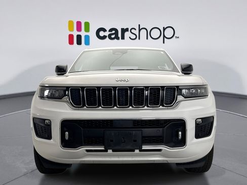 Used 2023 Jeep Grand Cherokee Overland w/ MOPAR Finishing Package image 8