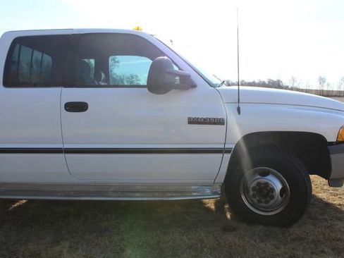 Used 1996 Dodge Ram 3500 Truck 2WD Club Cab image 9