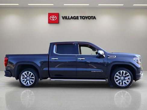 Used 2022 GMC Sierra 1500 Denali w/ Denali Reserve Package image 6