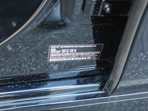 New 2026 BMW 740i RWD image 27