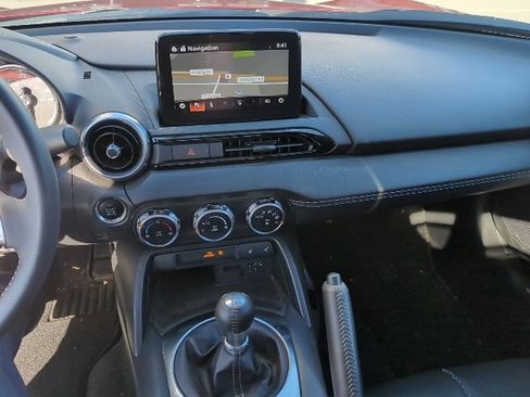 Used 2022 MAZDA MX-5 Miata Grand Touring image 10