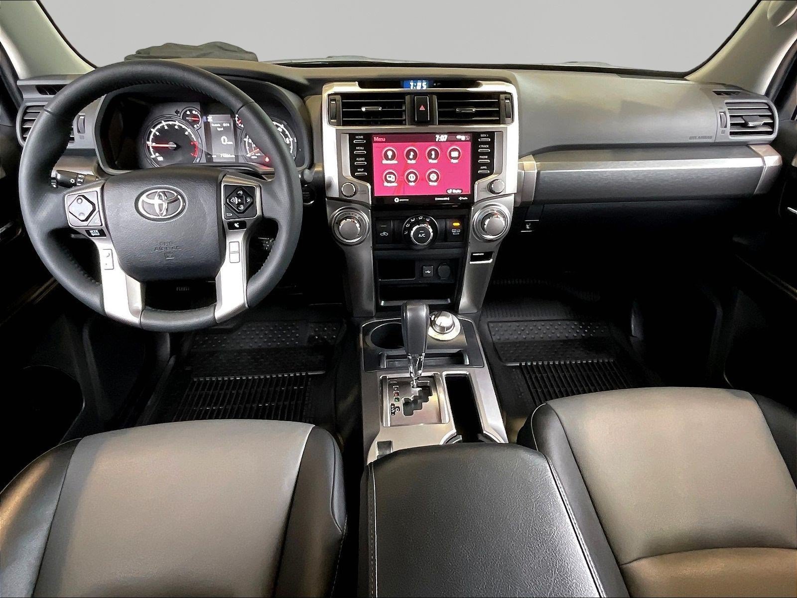 Used 2022 Toyota 4Runner SR5 Premium w/ Moonroof Package AWD/4WD image 7