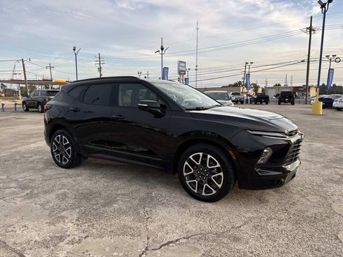 Used 2025 Chevrolet Blazer RS FWD image 6