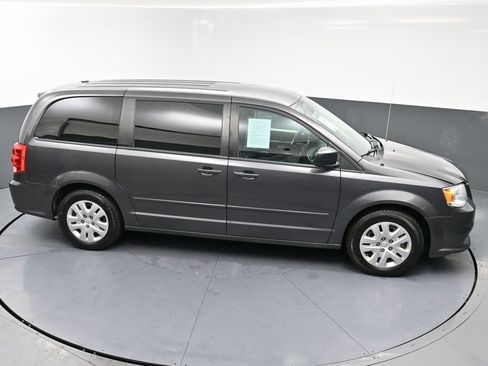 Used 2017 Dodge Grand Caravan SE w/ Power Window Group image 45