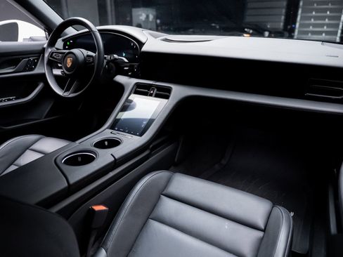 Used 2023 Porsche Taycan w/ Premium Package image 57