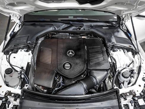 Certified 2024 Mercedes-Benz C 300 Sedan image 4