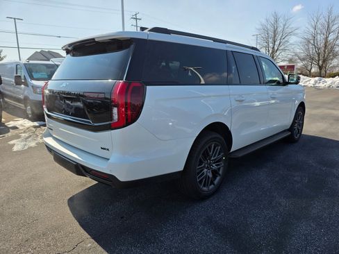 New 2026 Ford Expedition Max Platinum w/ Stealth Appearance Package image 5