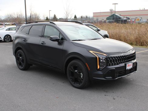New 2026 Kia Sportage X-Line w/ X-Line Premium Package image 3