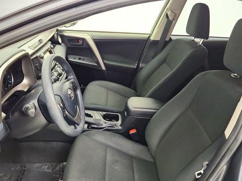 Used 2018 Toyota RAV4 LE w/ All Weather Liner Package AWD/4WD image 19