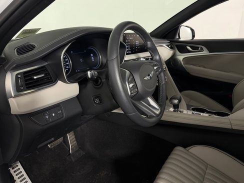 Used 2023 Genesis G70 2.0T w/ Sport Prestige Package image 26