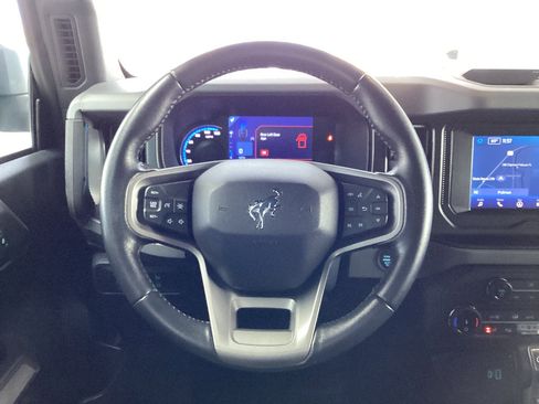 Used 2022 Ford Bronco Black Diamond image 21