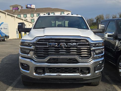Used 2025 RAM 2500 Tradesman image 2