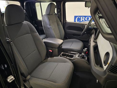 New 2026 Jeep Gladiator Sport image 30