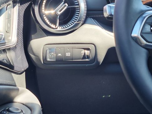 Used 2025 Chevrolet Blazer EV LT image 13