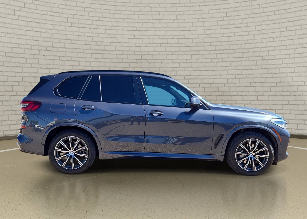Used 2020 BMW X5 sDrive40i w/ M Sport Package RWD image 4