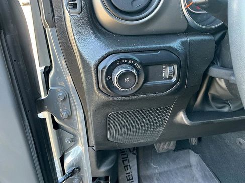 Used 2023 Jeep Wrangler Sport S image 14