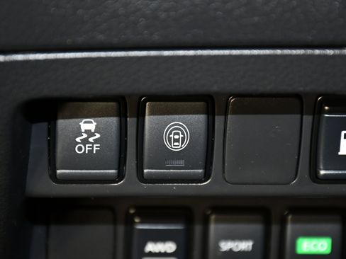 Used 2019 Nissan Rogue S w/ Special Edition Package image 33