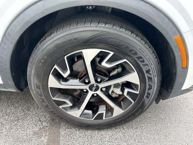 Used 2023 Kia Sportage EX FWD image 55