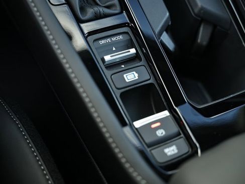 Used 2025 Honda Accord Touring image 41