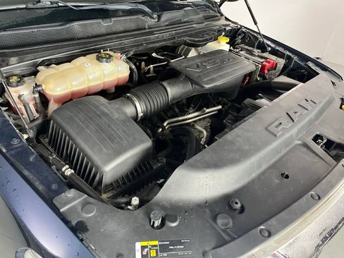 Used 2019 RAM 1500 Big Horn AWD/4WD image 10