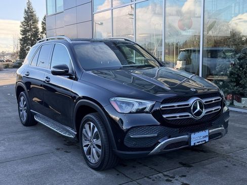 Used 2021 Mercedes-Benz GLE 450 4MATIC image 2