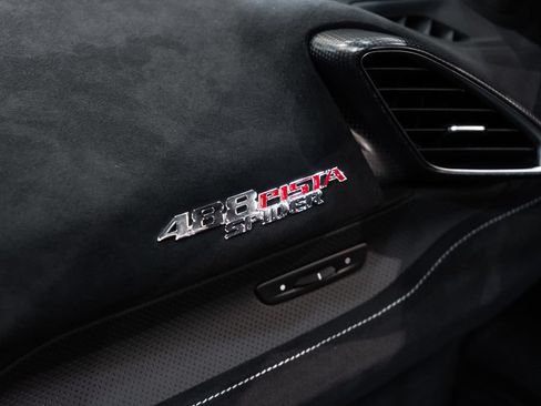 Certified 2019 Ferrari 488 Pista Spider RWD image 37