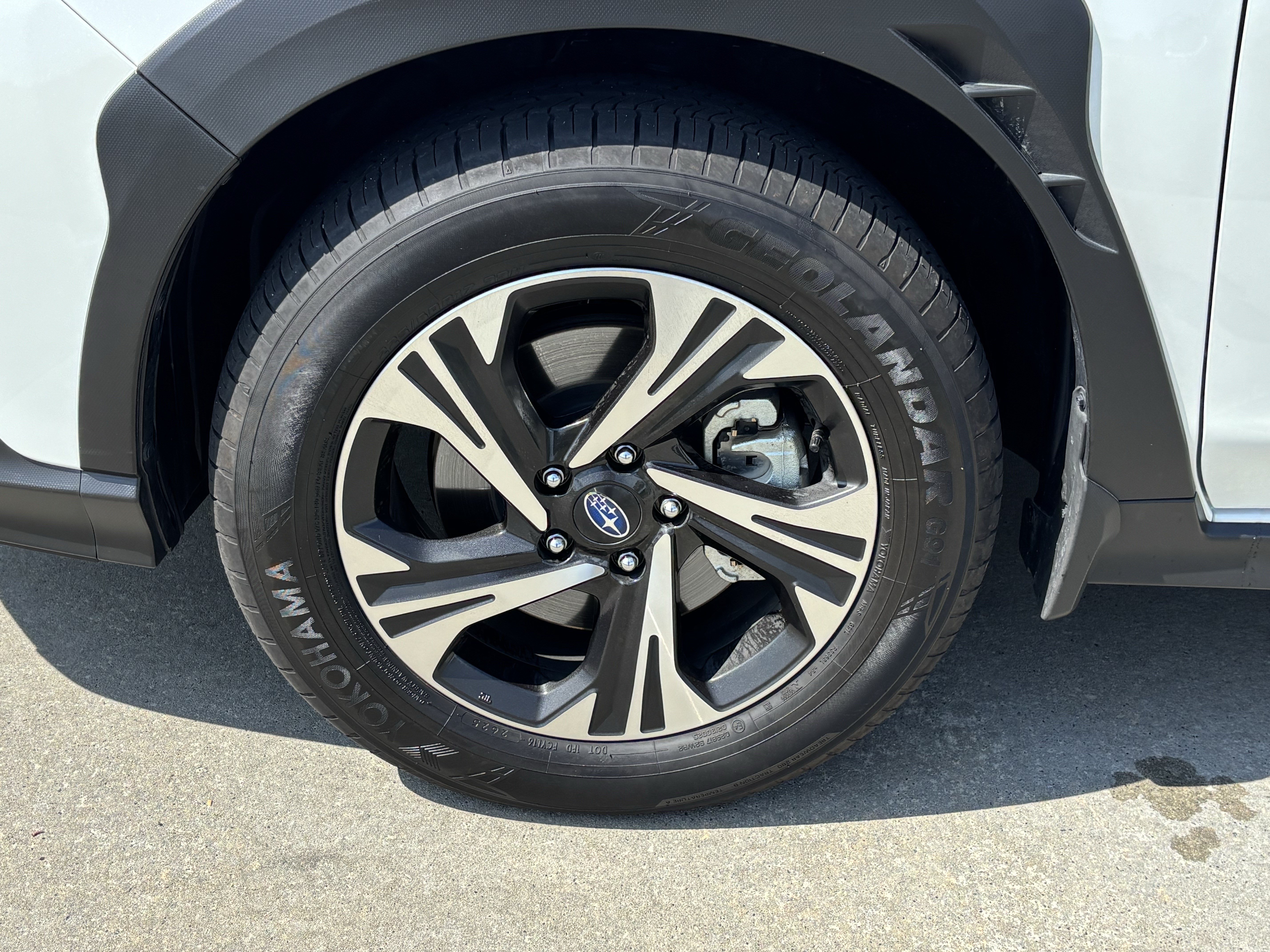 Used 2025 Subaru Crosstrek 2.5i Premium AWD/4WD image 13