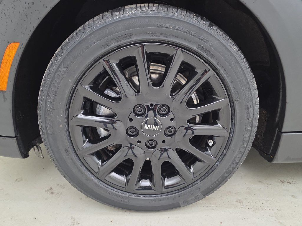 Used 2022 MINI Cooper Convertible FWD image 12