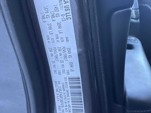 Used 2015 Jeep Grand Cherokee Laredo w/ Quick Order Package 23E image 15