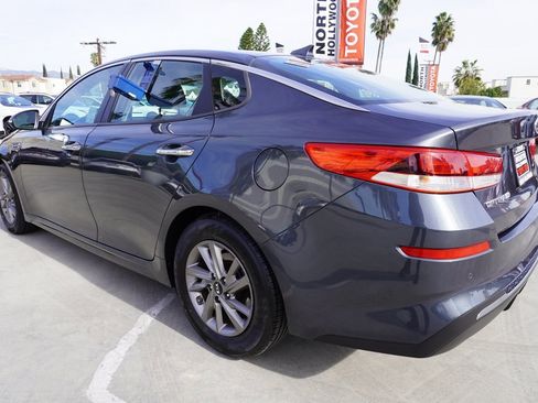 Used 2020 Kia Optima LX image 4
