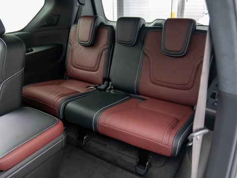 New 2026 INFINITI QX80 Autograph w/ Premium Cargo Package image 17