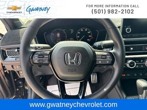 Used 2025 Honda Civic Sport image 16