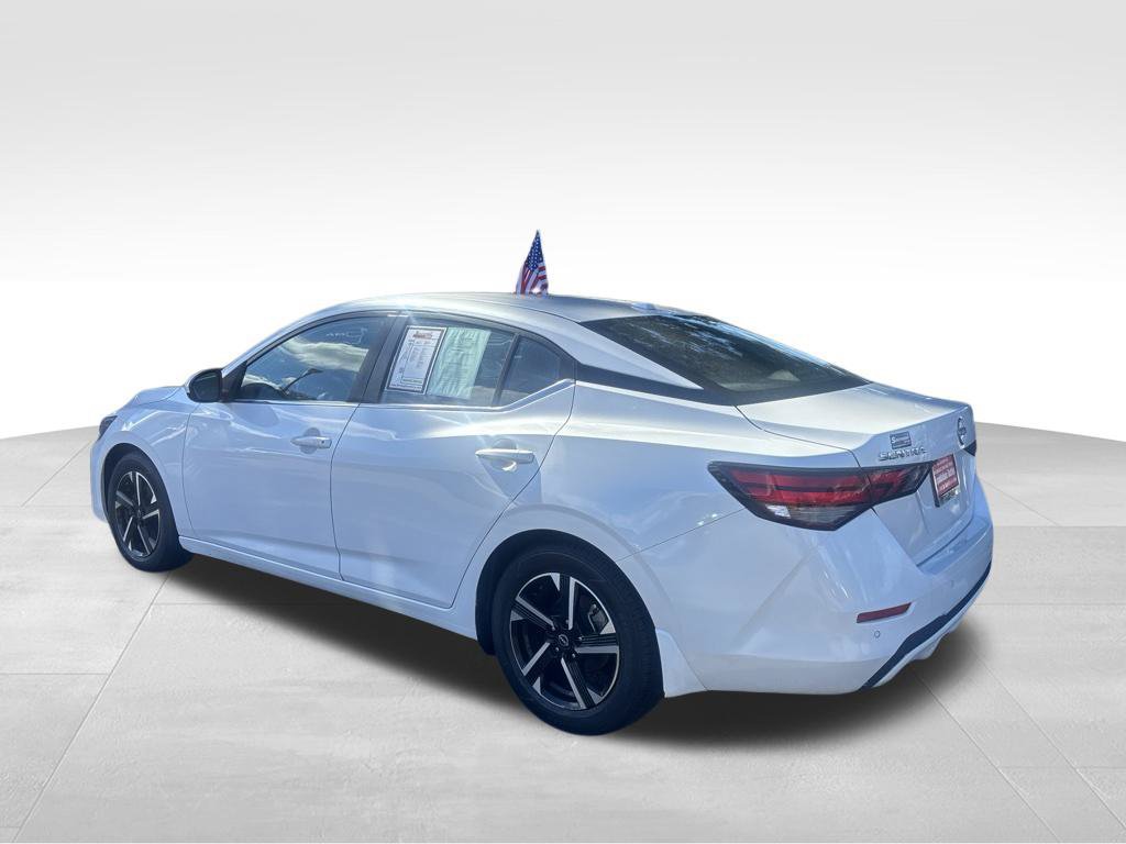 Used 2024 Nissan Sentra SV FWD image 5
