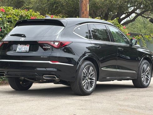 Certified 2026 Acura MDX SH-AWD w/ Advance Package image 4