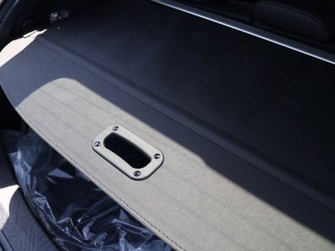 Used 2025 Subaru Crosstrek 2.5i Limited w/ Crosstrek Mirror Package image 14