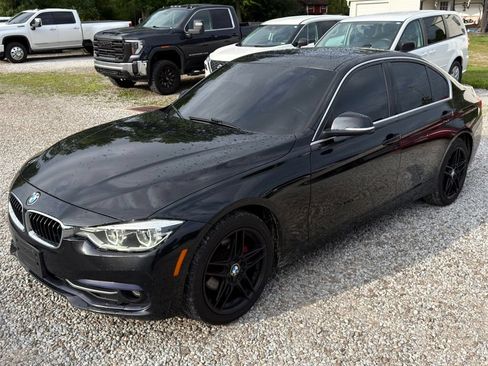 Used 2018 BMW 330i xDrive Sedan AWD/4WD image 10