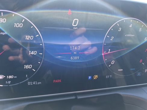 Used 2025 Mercedes-Benz C 300 Sedan image 22