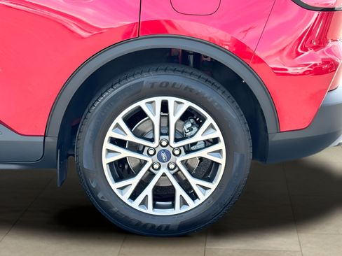 Used 2022 Ford Escape SEL FWD image 38