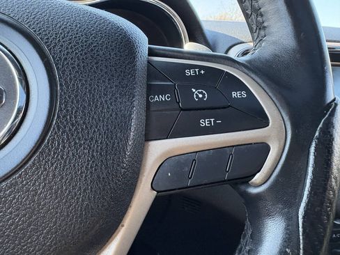 Used 2014 Jeep Grand Cherokee Limited AWD/4WD image 36