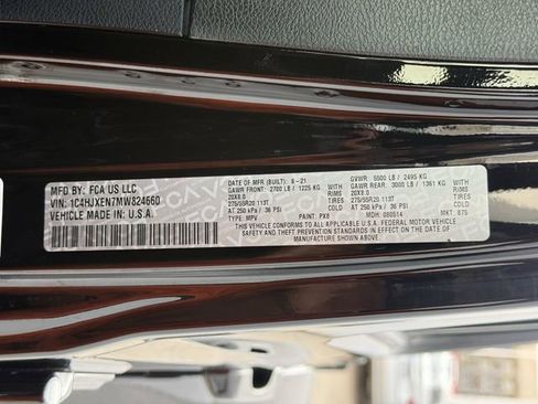 Used 2021 Jeep Wrangler Unlimited Sahara image 32