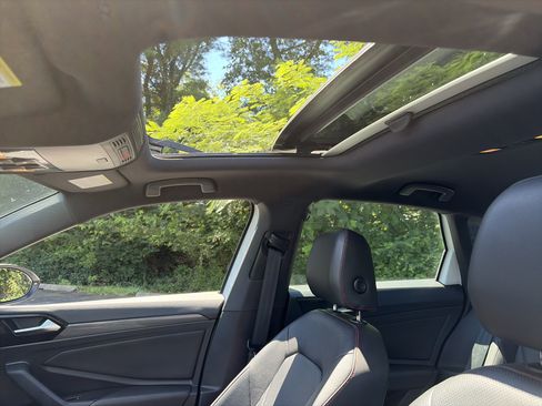 Used 2019 Volkswagen Jetta GLI Autobahn FWD image 20