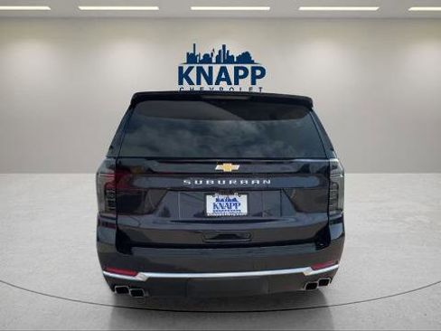 New 2026 Chevrolet Suburban High Country image 4