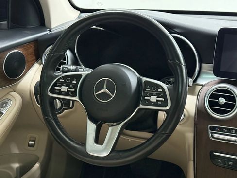 Used 2020 Mercedes-Benz GLC 300 image 22