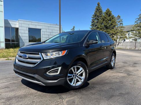 Used 2015 Ford Edge SEL w/ Equipment Group 201A AWD/4WD image 2
