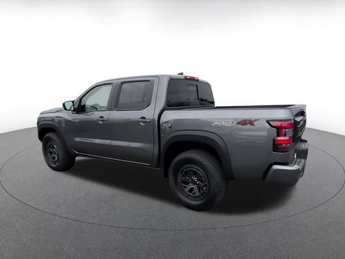 Used 2026 Nissan Frontier PRO-4X AWD/4WD image 8