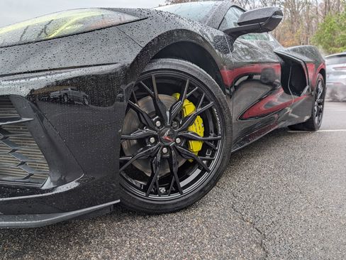 Used 2023 Chevrolet Corvette Stingray Premium Cpe w/ Z51 Performance Package image 29