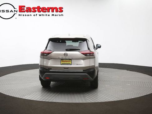 Used 2021 Nissan Rogue SL AWD/4WD image 40